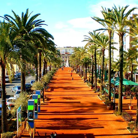 Homeholidaysrentals Calafats Iii