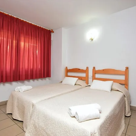 Homeholidaysrentals Calafats Iii *